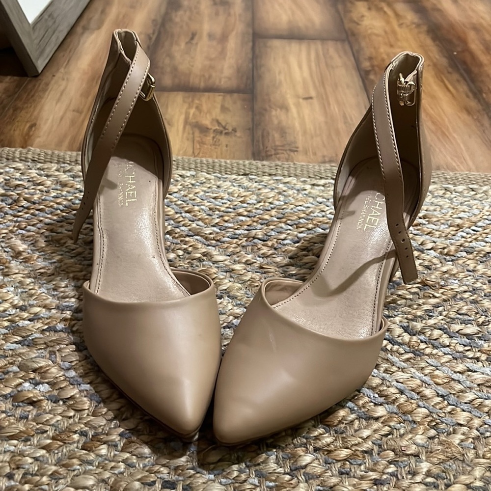 Tan heels